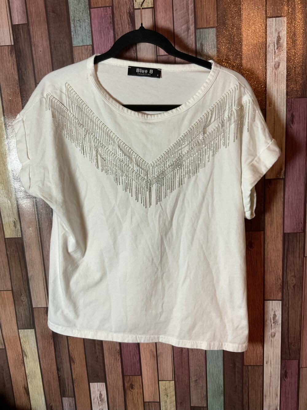 Blue B Collection White Short Sleeve Top Silver Fringe Front Size Small EUC